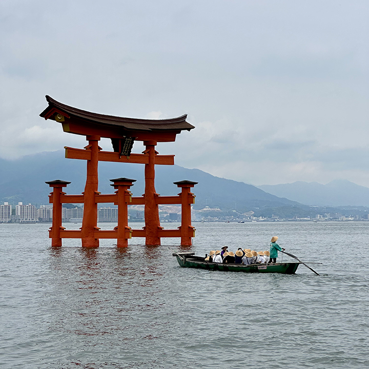 Torii sul mare a Miyajima